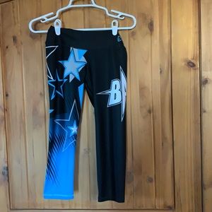 Women’s Nuevo Athletic capris leggings